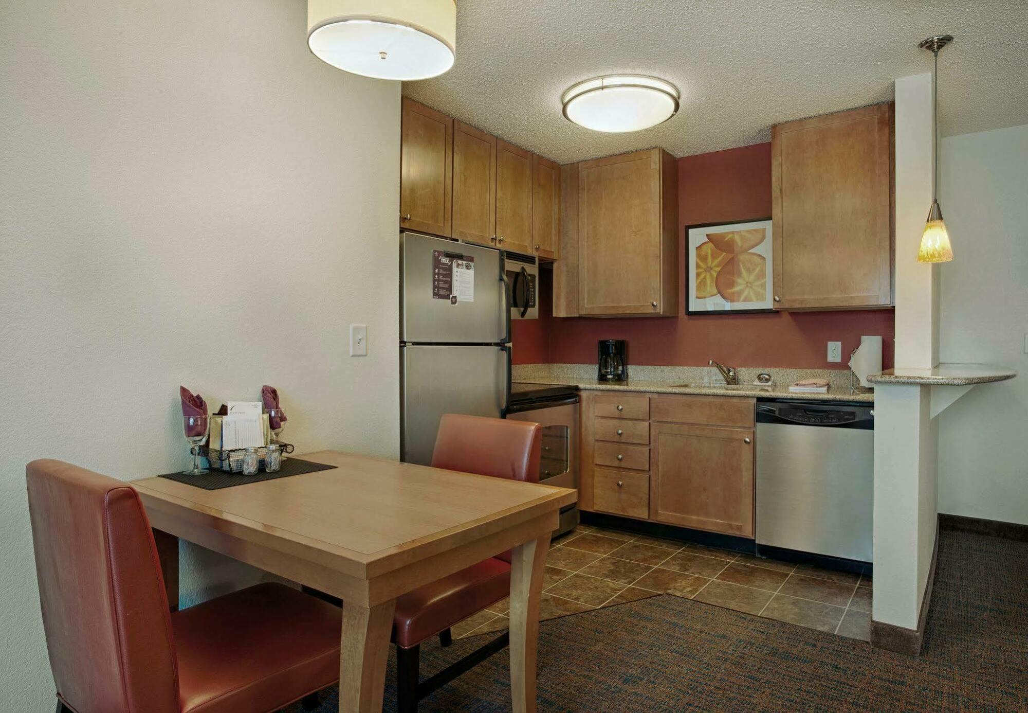 Residence Inn By Marriott Atlantic City Airport Еґґ-Гарбор-Тауншіп Екстер'єр фото